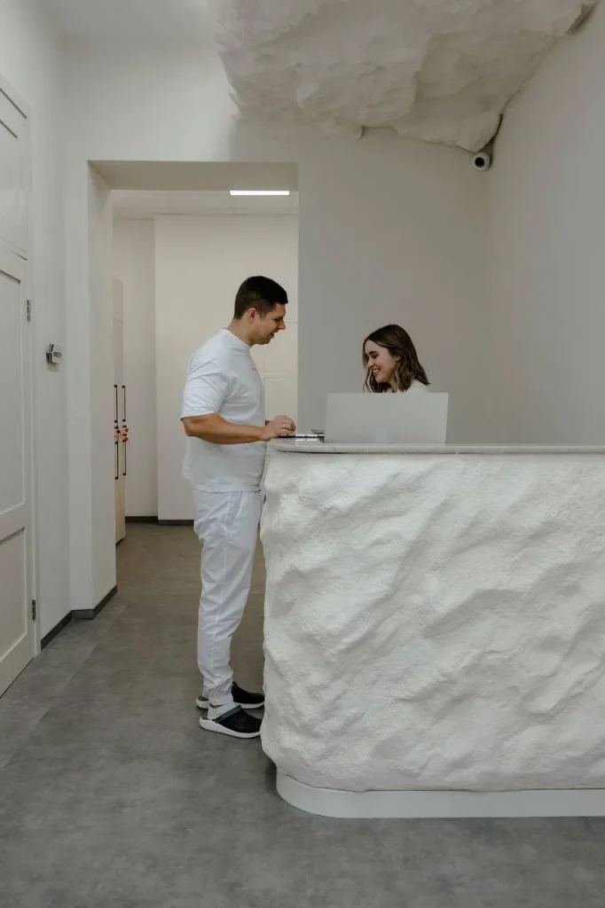 DM-CLINIC — стоматологія, де лікування починається з плану